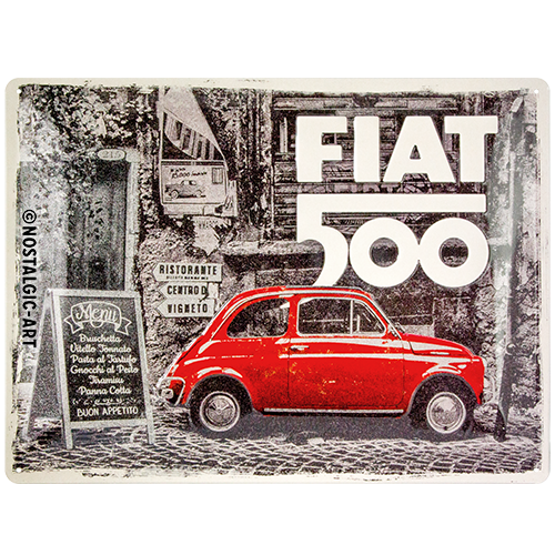 Fiat 500 - Red car in the street