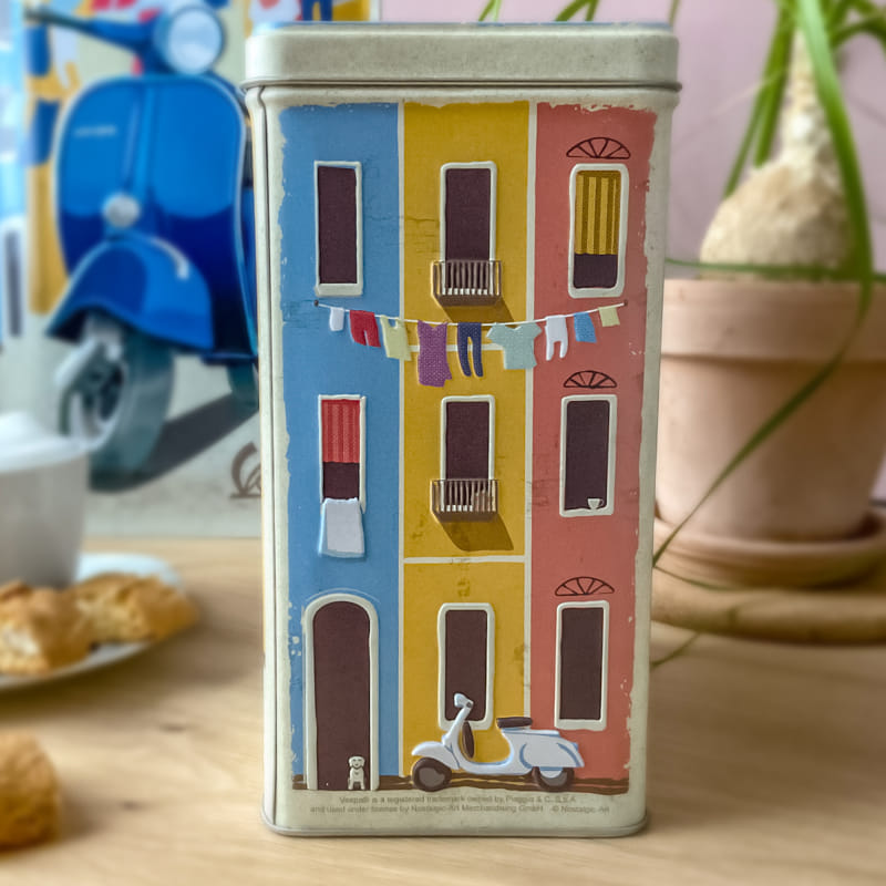 Vespa - Italian Laundry